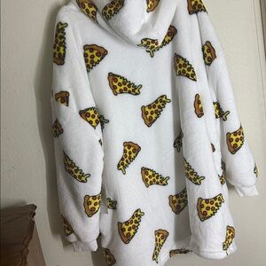 Cozy White Hoodie with Pizza Print